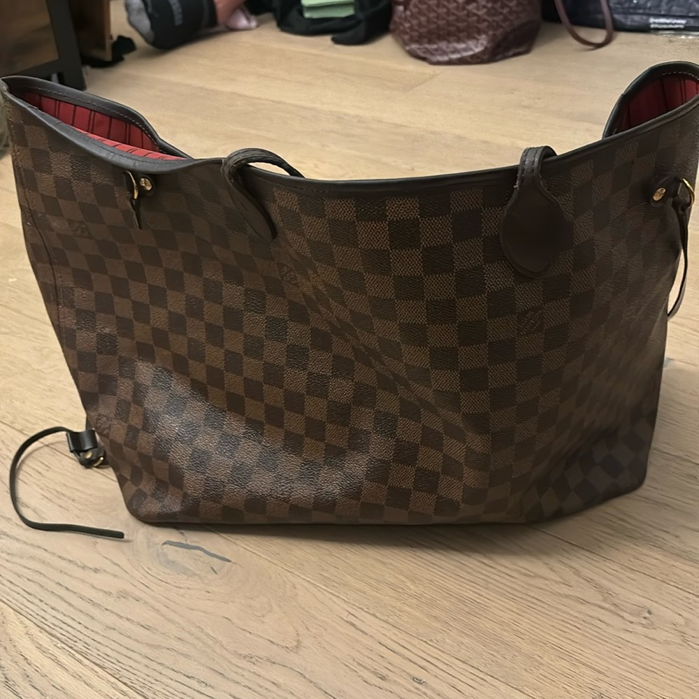 Louis Vuitton Heavily Used GM Neverfull